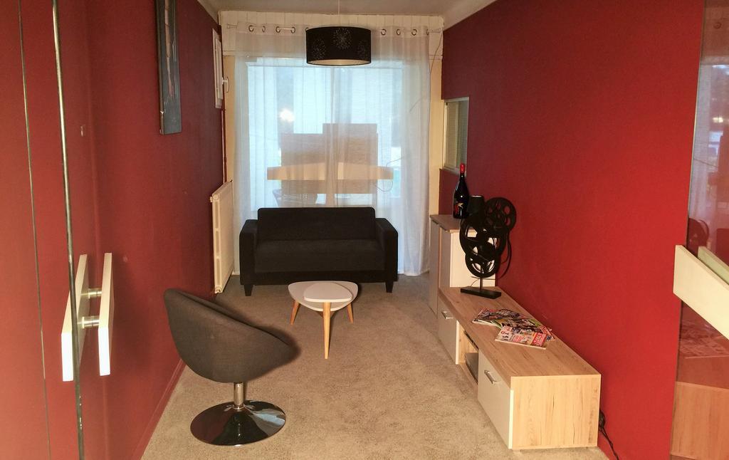 Logis Hotel Le Clement V Рокмор Екстериор снимка